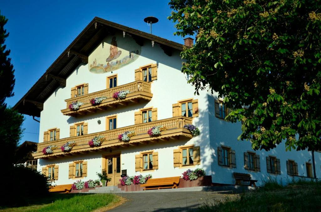 Bio Ferienhof Heiler Feldkirchen-Westerham Exterior photo